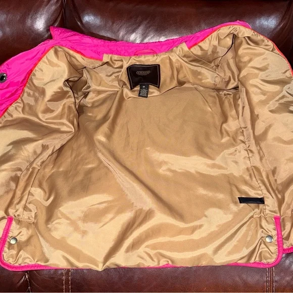‼️Coach Pink Logo Quilted Turnlock Leather Trim Jacket - Picture 6 of 7